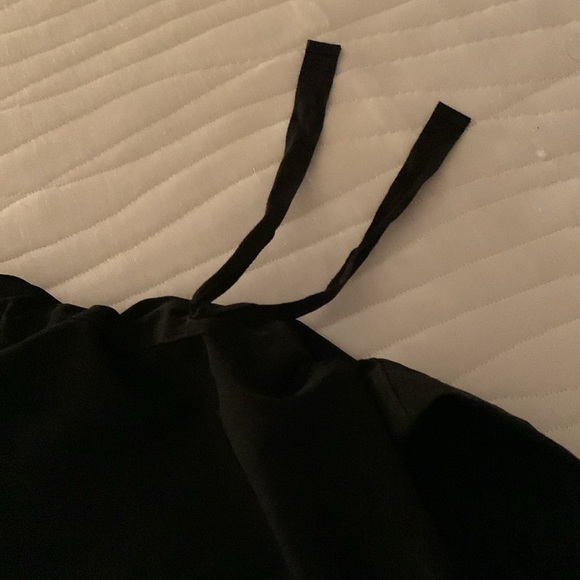 Chico’s Black Adjustable Pants - Size 3 - Picture 3 of 4